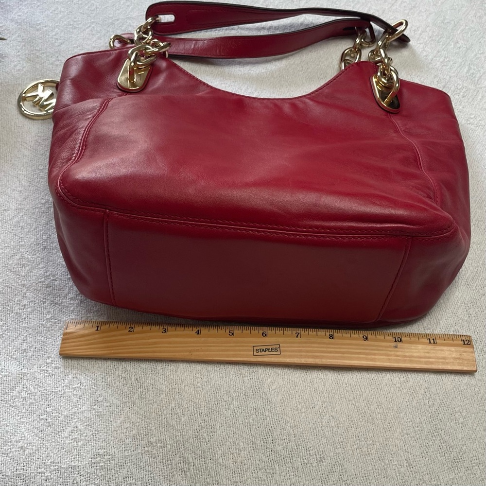 Michael Kors Red Leather Shoulder Hobo with Gold Double Chain Strap - Picture 15 of 15